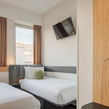 Maxhotel Amsterdam Airport Schiphol-2