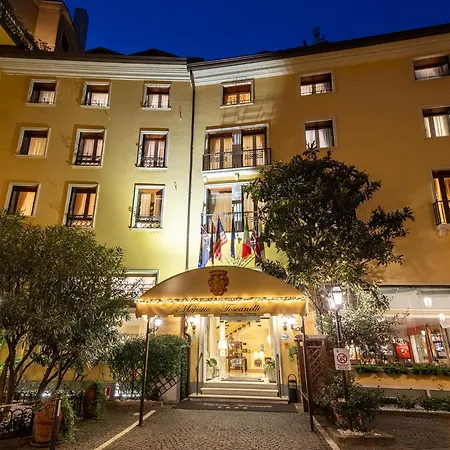Majestic Toscanelli (centro storico)-2