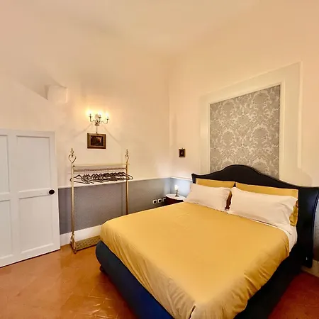 Casa Santangelo Suites - Historical Residence-3