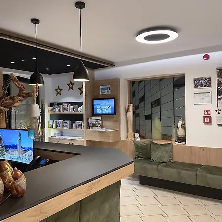 Hotel Sterzinger Moos-2