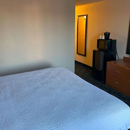 Country Inn & Suites By Radisson, Fayetteville I-95, Nc-2