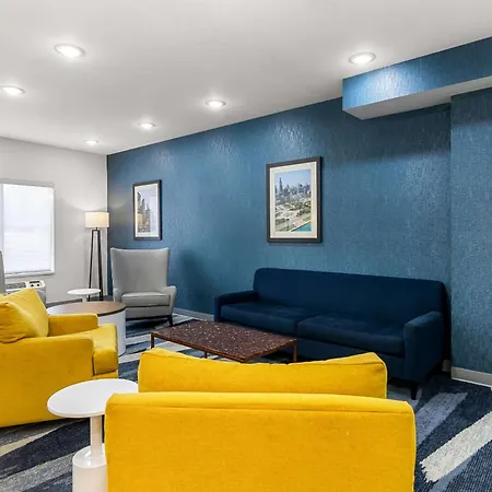 Comfort Inn & Suites Near Tinley Park Amphitheater-2
