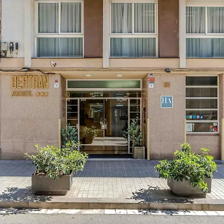 Aparthotel Bertrán-3