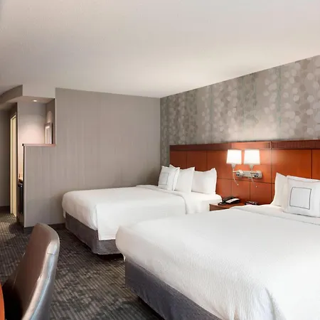Courtyard By Marriott Fort Smith Downtown-3