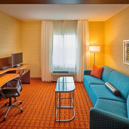 Fairfield Inn And Suites By Marriott Monaca-3