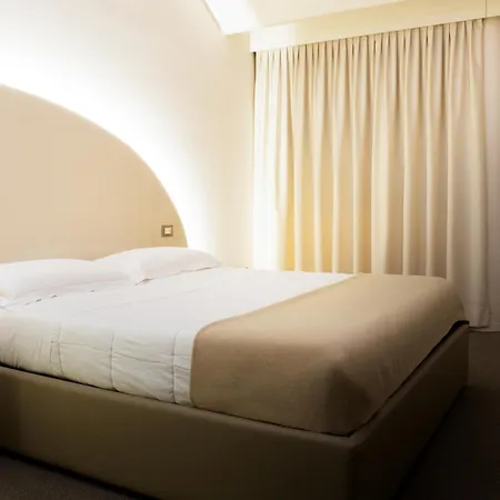 Dealuna Motel-2