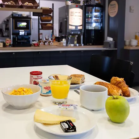 B&B HOTEL Bourges 2-2