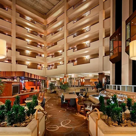 Sheraton Sioux Falls Hotel & Convention Center-2