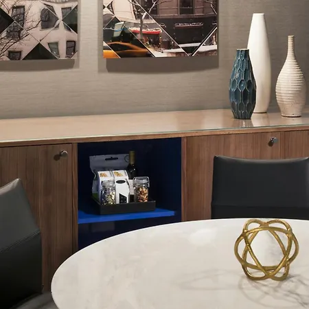 Le Meridien Chicago - Oakbrook Center-3