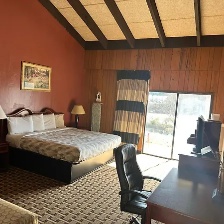 Americas Best Value Inn Franklin-2