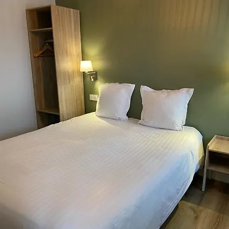Hotel De Bretagne-2