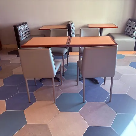 Microtel Inn & Suites By Wyndham Denver Airport-3