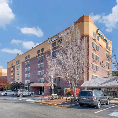Comfort Inn University Center-3