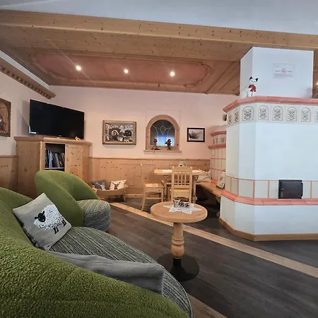 Hotel Azola-3
