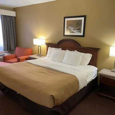 Clarion Inn I-94 Near Expo Center-3