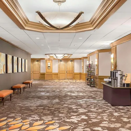 Hilton Orange County/Costa Mesa-3