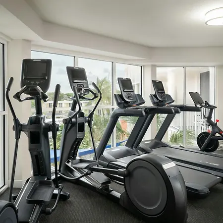 Courtyard By Marriott Key Largo-3