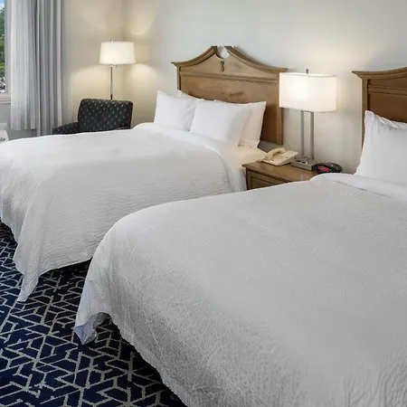 The Newport Harbor Hotel & Marina-3