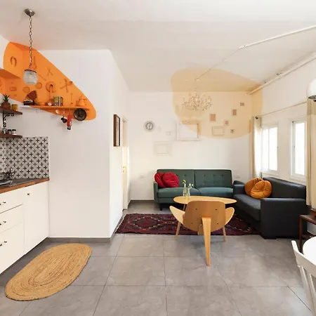 Rena'S House Smart Hotel-3