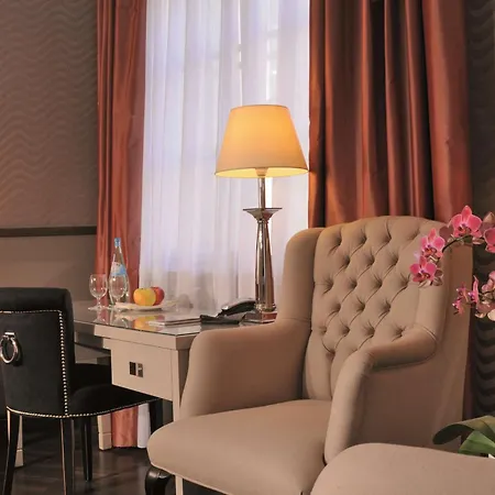 Best Western Plus Hotel StadtPalais-3