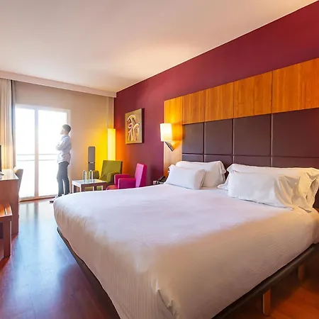 Num Hotel-2