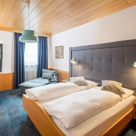 Hotel-Gasthof zum Bach-2