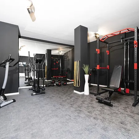 Juststay Solingen Hotel & Apartments-3