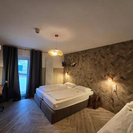 Hotel Garni FairSchlafen-3