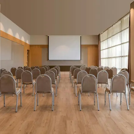 Ac Hotel Diagonal L'Illa By Marriott-2
