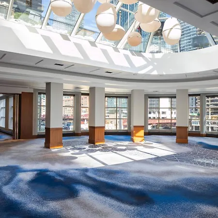 Renaissance Chicago Downtown Hotel-3