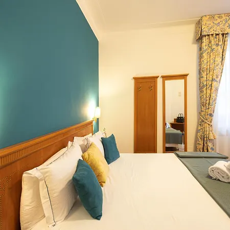 Lvg Hotel Collection - Majestic-2