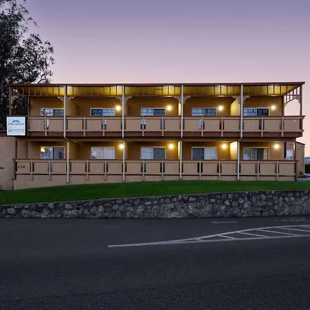 Howard Johnson By Wyndham Santa Cruz-3