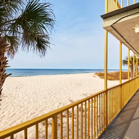 Chateau Beachfront Hotel, A By The Sea Resort-3