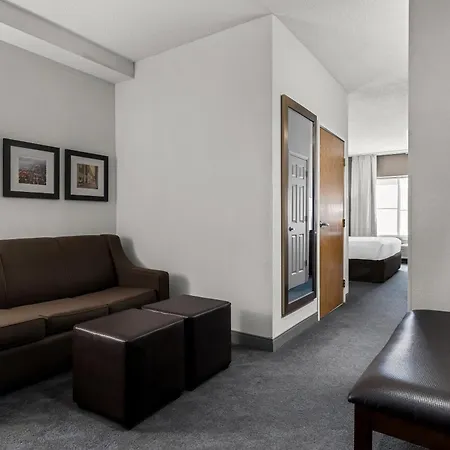 Comfort Inn & Suites Near Tinley Park Amphitheater-3