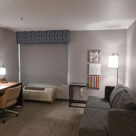Hampton Inn Fremont-3