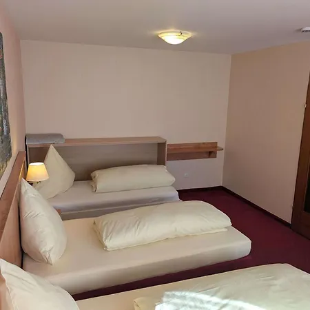 Stadthotel Augsburg-2