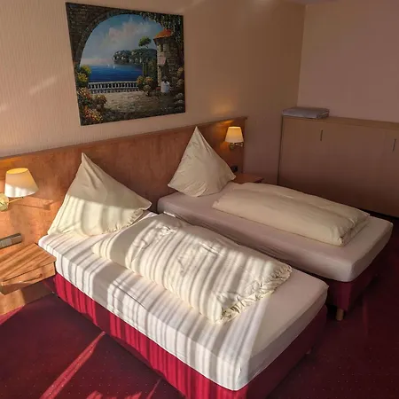 Stadthotel Augsburg-3