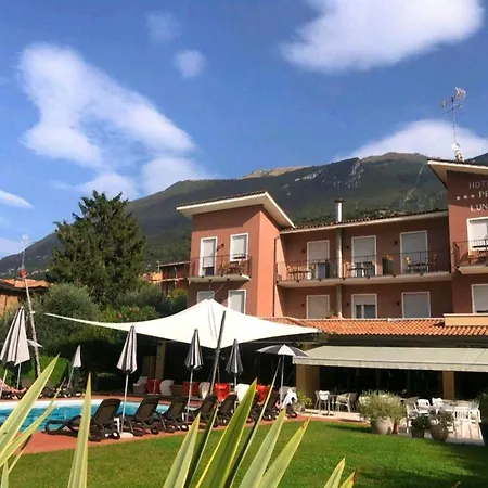 Hotel Luna Rossa (Adults Only)-3