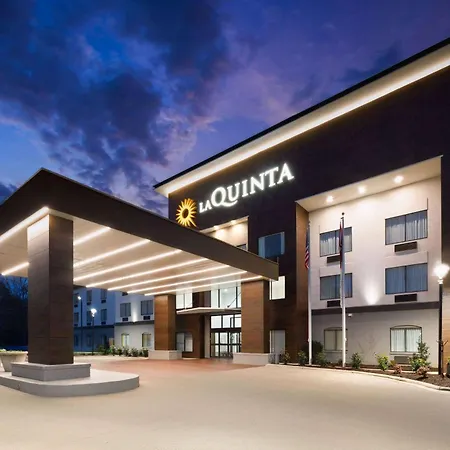 La Quinta Inn & Suites By Wyndham Meridian-3