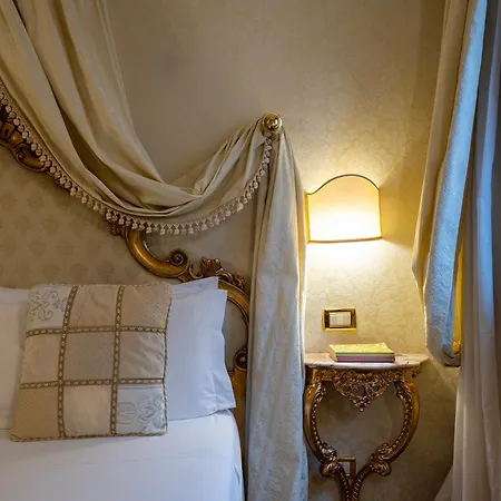 Hotel Antico Doge - A Member Of Elizabeth Hotel Group-3