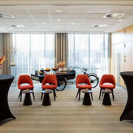 Ramada by Wyndham Amsterdam Airport Schiphol-2