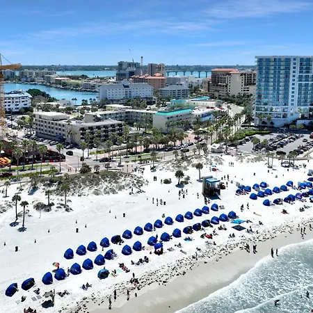 Pelican Pointe Clearwater Beach Hotel-2