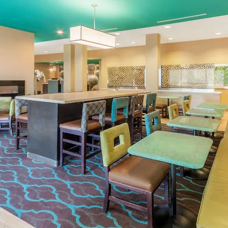 La Quinta By Wyndham Carlsbad-2