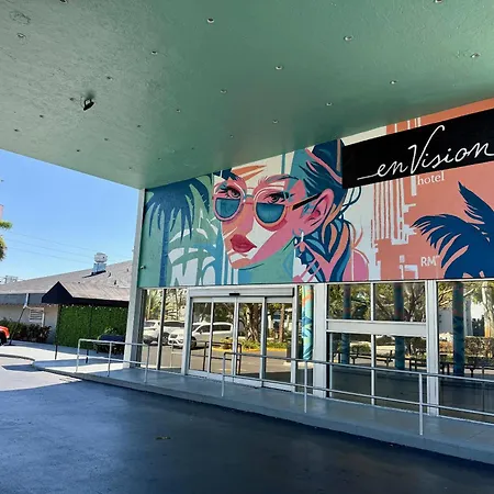 Envision Hotel Miami International Airport-2