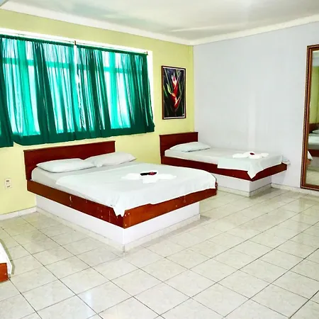 Hotel Dez De Julho-2