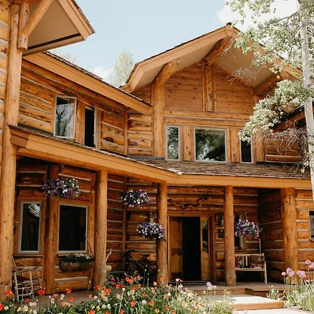 Bentwood Inn-3