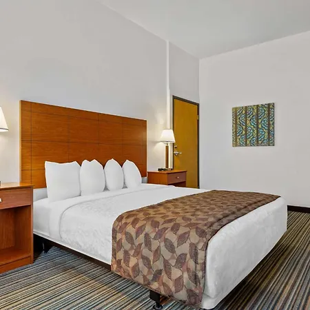 Best Western Liberty Inn-2