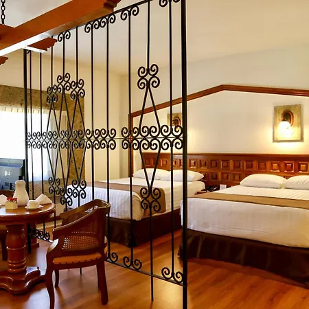 Hotel De Mendoza-2