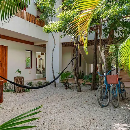 Niik Tulum-3