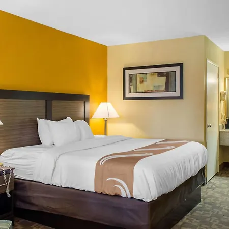 Quality Inn University Area-3